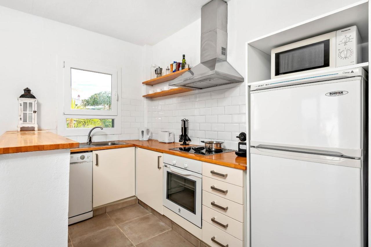 Apartamento Can Harmonia - Arenal Den Castell Arenal d'en Castell Eksteriør billede